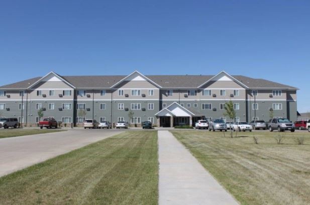 Heritage Hills Senior Apartments in Dickinson, ND - Building Photo