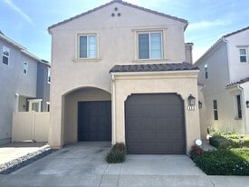 253 S Vermont Ave in Glendora, CA - Building Photo
