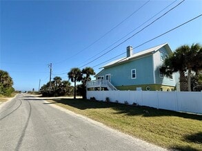 1405 S Central Ave in Flagler Beach, FL - Building Photo - Building Photo
