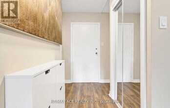 3740-3740 Don Mills Rd in Toronto, ON - Building Photo - Building Photo