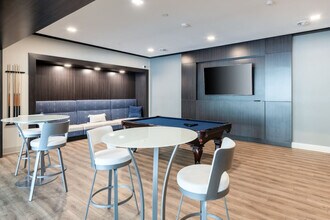 1632 N Franklin Pl, Unit SI ID1379003P in Milwaukee, WI - Building Photo - Building Photo