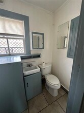 708 J in Galveston, TX - Foto de edificio - Building Photo