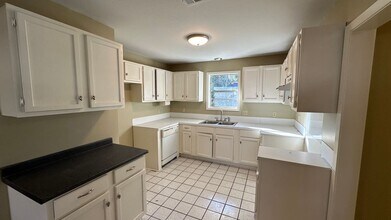 705 Eason Pl in Monroe, LA - Building Photo - Building Photo