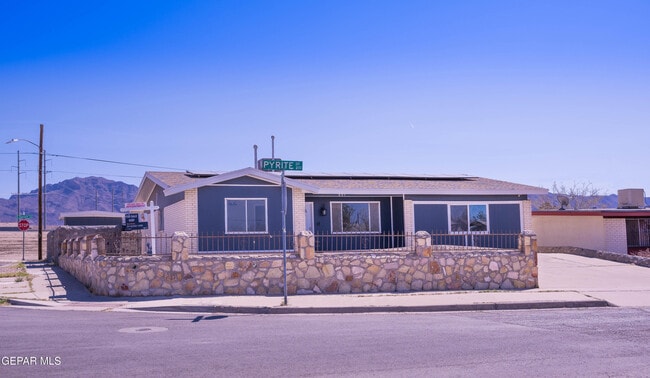 property at 201 Pyrite Dr