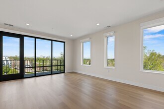 Frameline Apartments in Denver, CO - Building Photo - Building Photo