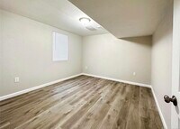 14995 E Columbia Dr photo'