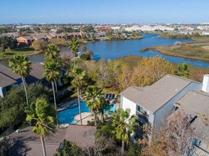 Village by the Sea in Galveston, TX - Building Photo - Building Photo