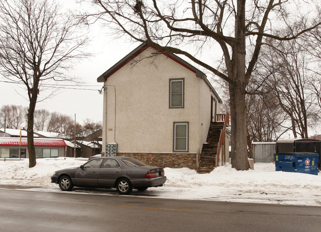 214 8th St NE in Minneapolis, MN - Building Photo - Building Photo