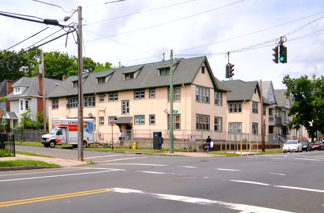 268 Sherman Ave in New Haven, CT - Building Photo - Building Photo