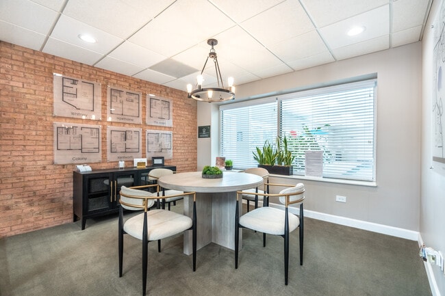 Village in the Park Apartments in Schaumburg, IL - Building Photo - Interior Photo