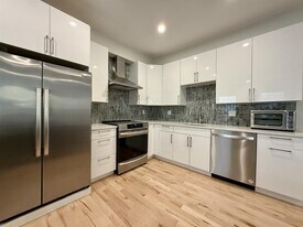 19 Gorham St, Unit 1 in Somerville, MA - Building Photo