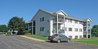 847 Metomen St in Ripon, WI - Building Photo