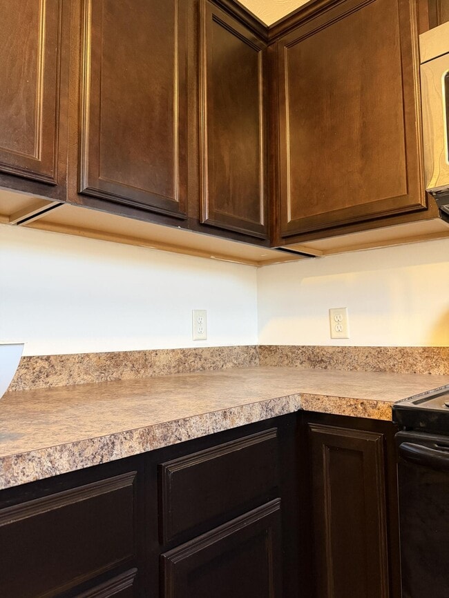 2002 Brooklyn Blvd in Berea, KY - Building Photo - Building Photo