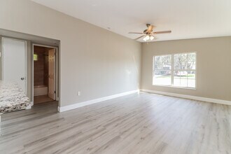 6733 Pomander Ave in New Port Richey, FL - Building Photo - Building Photo