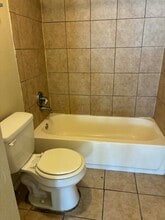 1170 Grand Terrace Dr, Unit 1170-7 in Fenton, MO - Foto de edificio - Building Photo