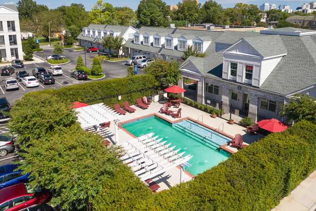 The Quarters at Park View in Portsmouth, VA - Foto de edificio - Building Photo