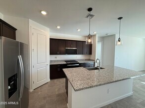 4185 W Yolanda Ln in San Tan Valley, AZ - Building Photo - Building Photo