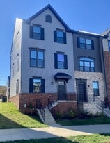 1014 Trestle Dr in Fredericksburg, VA - Building Photo