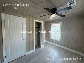 109 N Main in Garner, AR - Building Photo - Building Photo