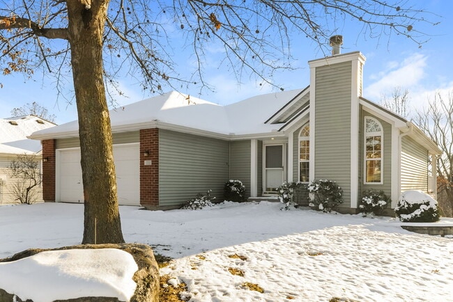2014 Mantilla Ln in Florissant, MO - Building Photo - Building Photo