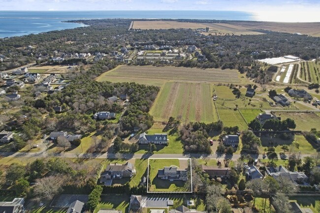 29 Mercier Way in Edgartown, MA - Building Photo - Building Photo