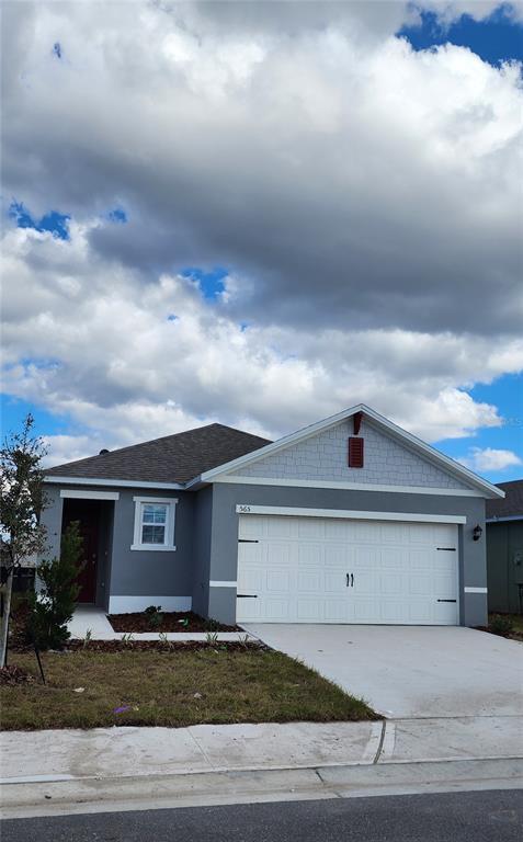 565 Park Pl Blvd in Davenport, FL - Building Photo - Building Photo