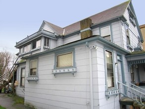 3207 Hoyt Ave in Everett, WA - Building Photo - Building Photo