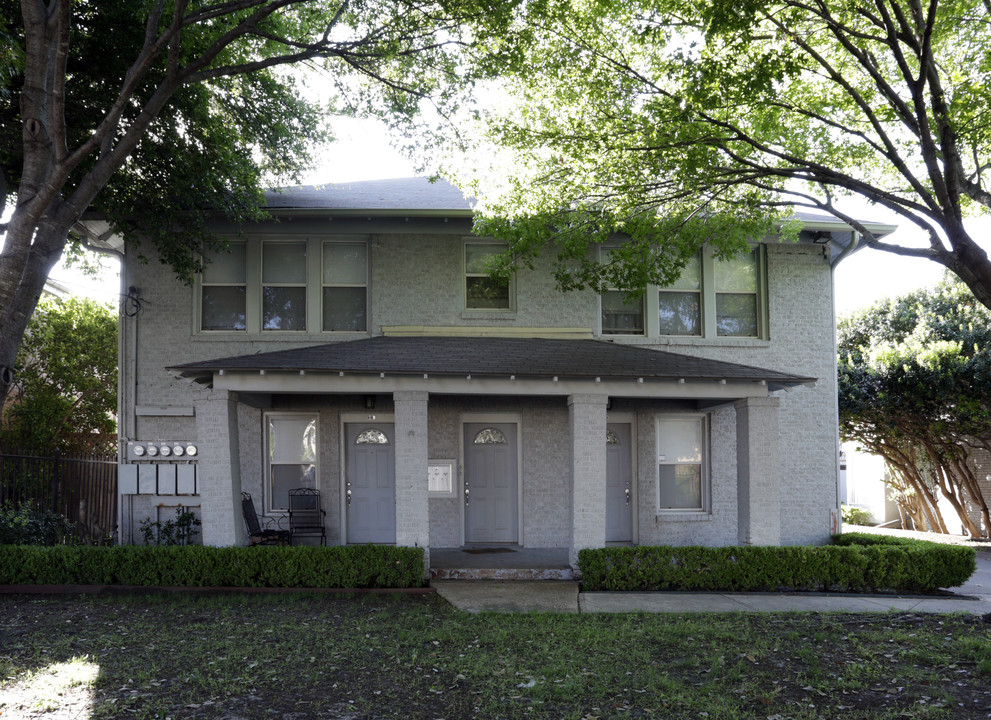 4224-4230 Cole Ave in Dallas, TX - Building Photo