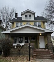 13908 Glenside Rd in Cleveland, OH - Building Photo