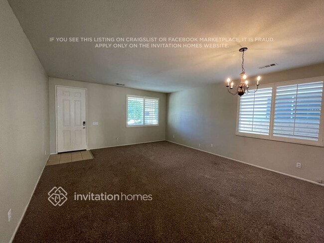 5815 W Ave J 12 in Lancaster, CA - Building Photo - Building Photo