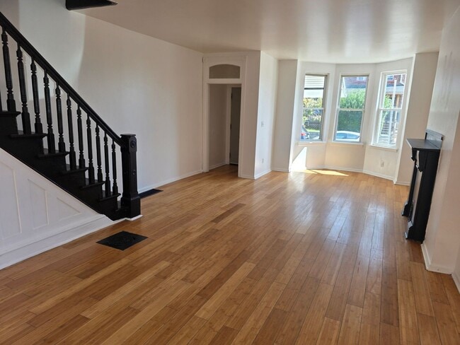 property at 101 N Rodney St