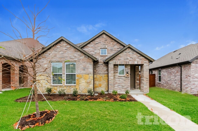 property at 2529 Dulaney Dr