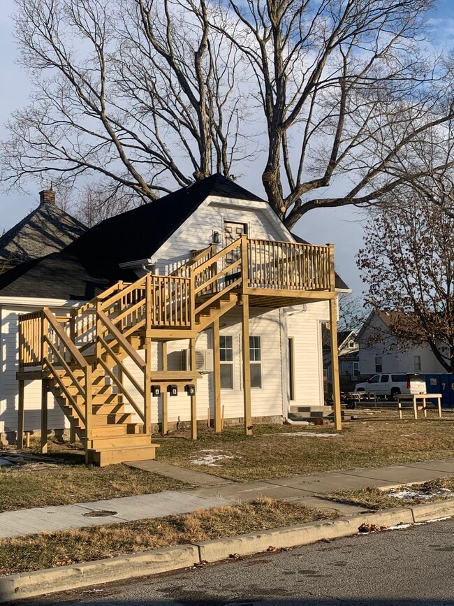 619 S Armstrong St, Unit A in Kokomo, IN - Building Photo - Building Photo