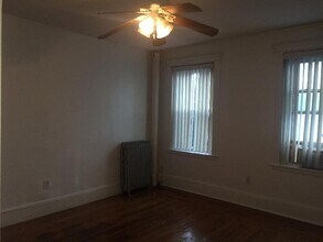 43 Hemenway St, Unit 26-33 in Boston, MA - Foto de edificio - Building Photo