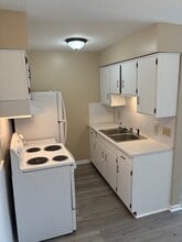820 4TH ST, Unit G in Bowling Green, OH - Building Photo - Building Photo