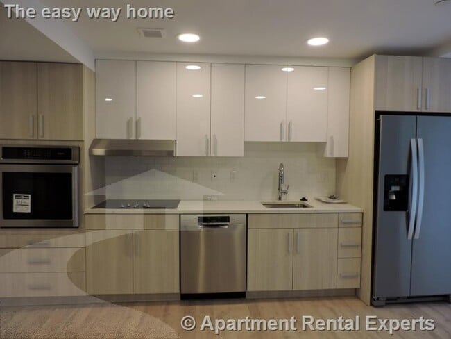 10 Soden St, Unit 103 in Cambridge, MA - Foto de edificio - Building Photo