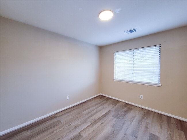 property at 4626 Jaymar Dr