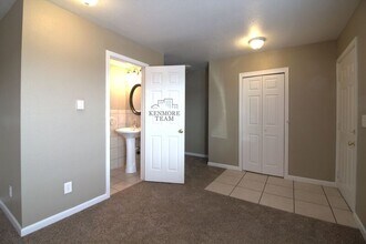 1419 Jadwin Ave in Richland, WA - Building Photo - Building Photo