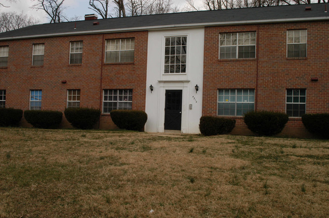 4312 Fernhill Ave in Baltimore, MD - Building Photo - Building Photo