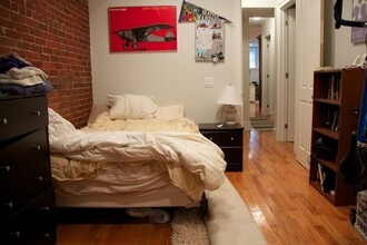 1087 Beacon St, Unit 1 in Brookline, MA - Building Photo - Building Photo