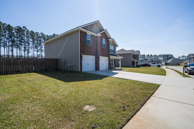 141 Powers Dr in Midway, GA - Building Photo - Building Photo