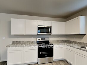 381 Jada Ln in Villa Rica, GA - Building Photo - Building Photo