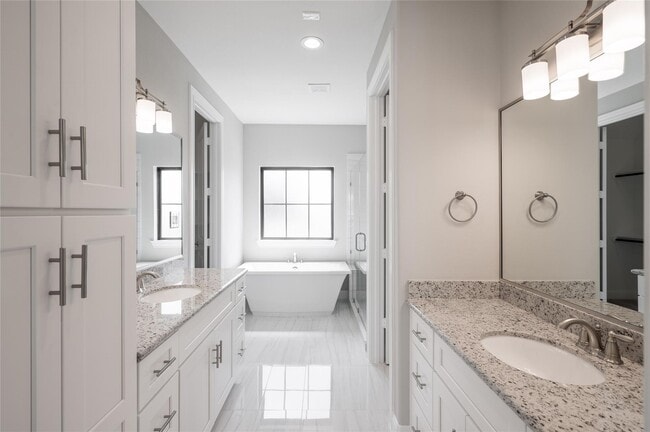 3327 Beverly Frst Dr