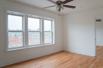 3836 W Lawrence Ave in Chicago, IL - Building Photo - Building Photo
