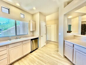 655 W Vistoso Highlands Dr in Oro Valley, AZ - Building Photo - Building Photo