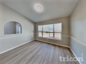 3798 Fontainebleau St in North Port, FL - Building Photo - Building Photo