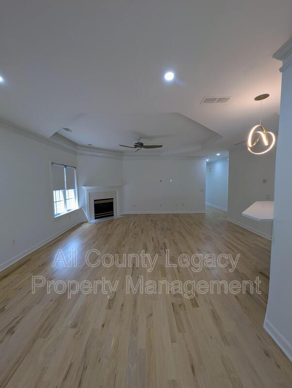 2140 Glenhurst Dr in Snellville, GA - Building Photo - Building Photo