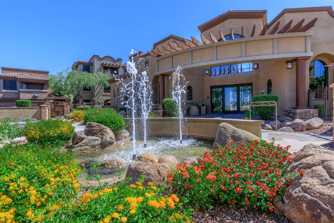 The Aliante by Picerne in Scottsdale, AZ - Foto de edificio