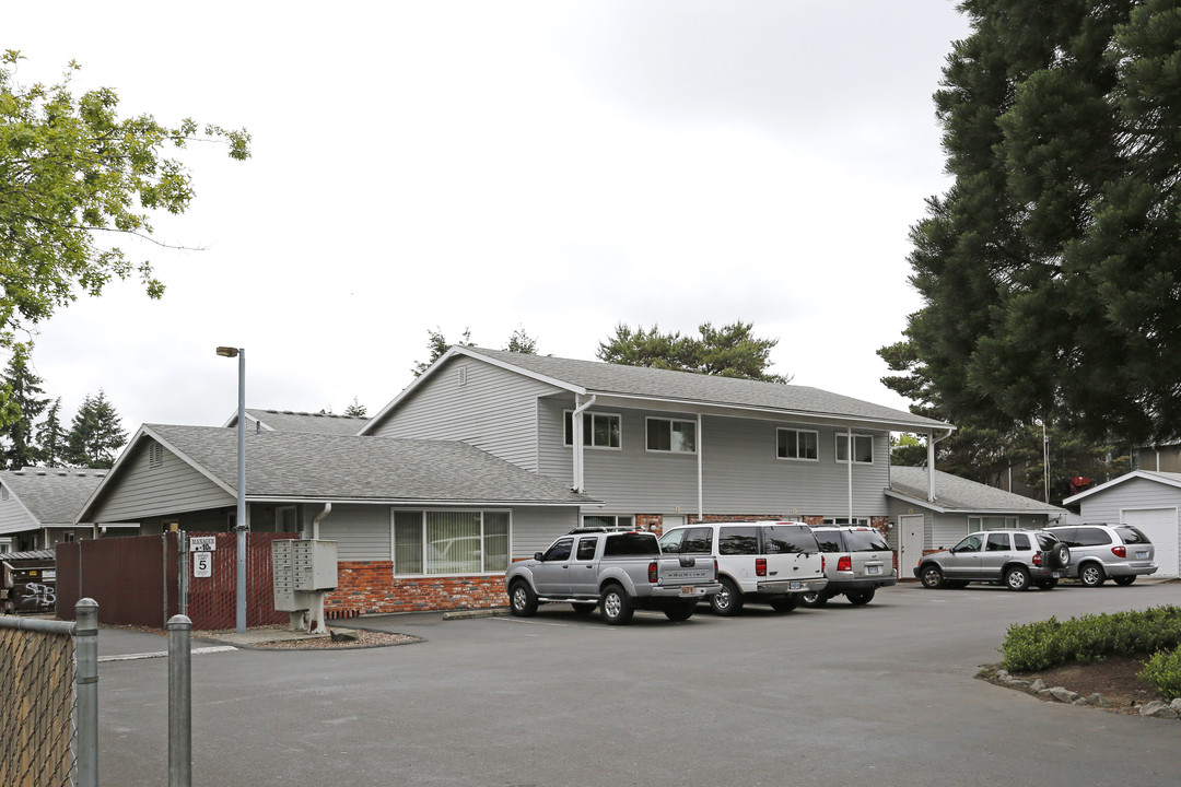 Cornell Apartments in Hillsboro, OR - Building Photo