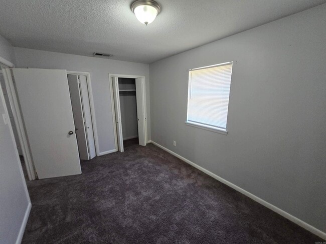 5 Wemberly Dr in Little Rock, AR - Building Photo - Building Photo